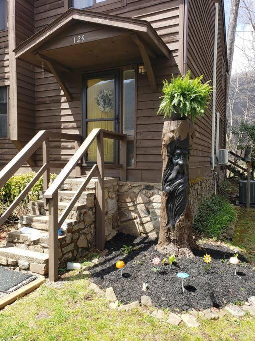 J.Creek Retreat, Creekside Townhouse +1 Car Garage Villa Maggie Valley Dış mekan fotoğraf